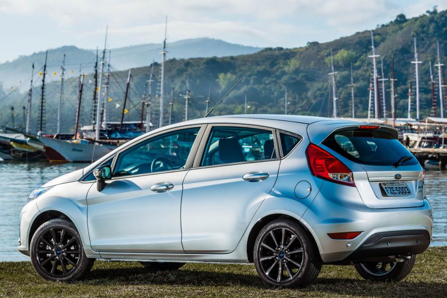  Ford Fiesta Style 2017 года  (LA) (фото 7 из 21)
